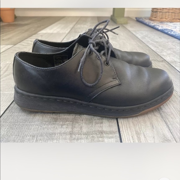 Dr martens cavendish black